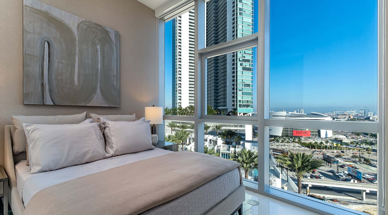 Paramount Miami Worldcenter