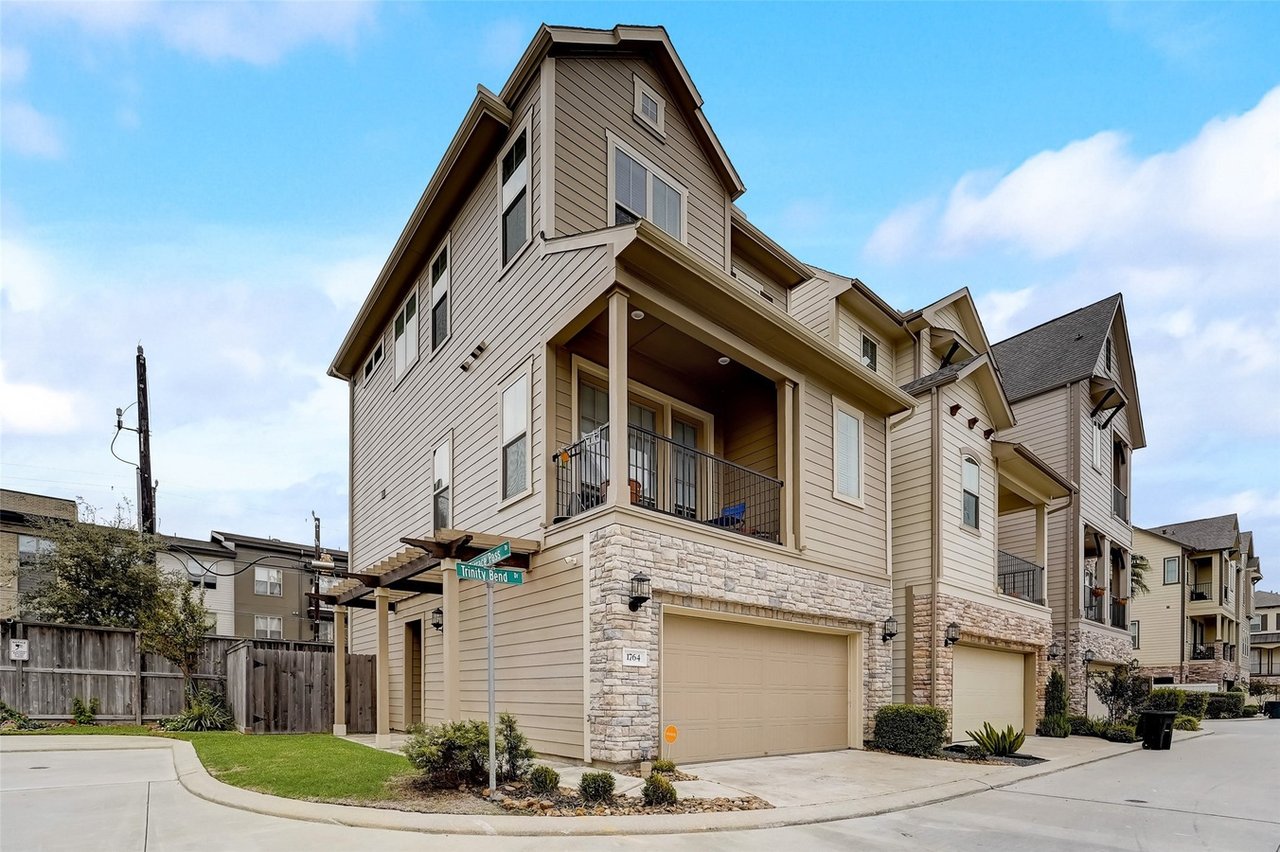 1764 Trinity Bend Dr