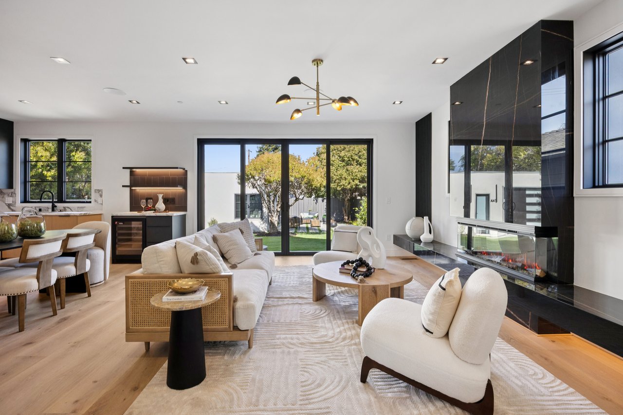 10 Channing Rd, Burlingame