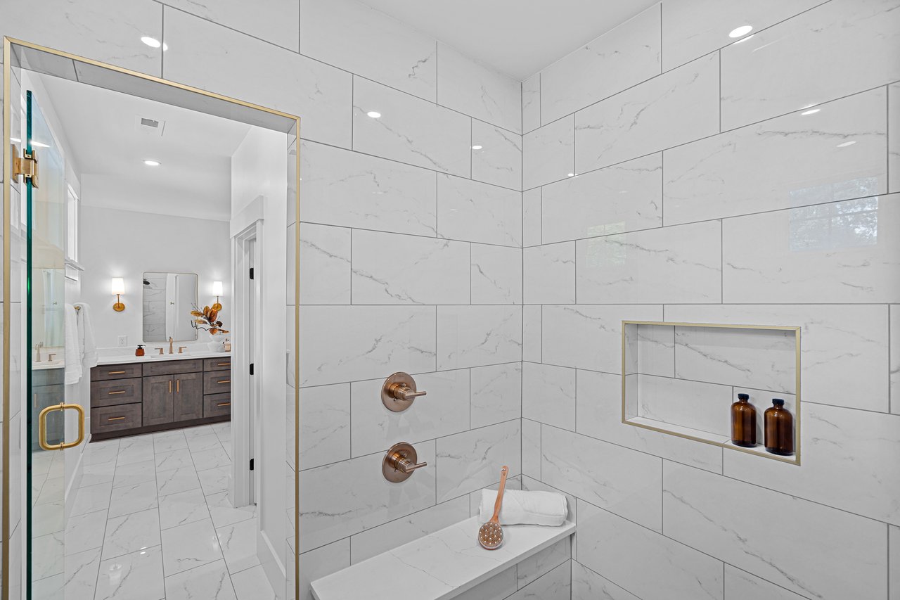 2742 Bancroft Street