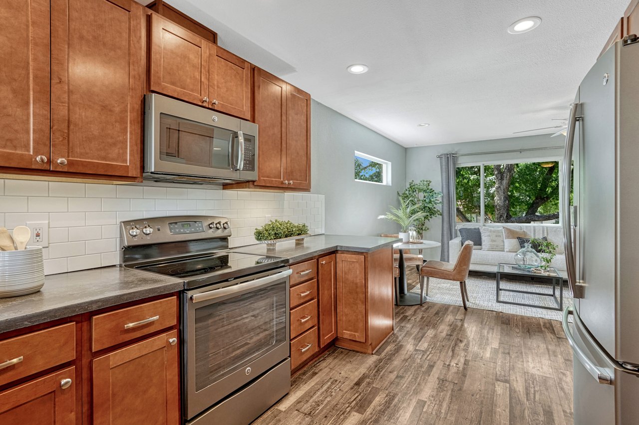 709 N 23rd Street