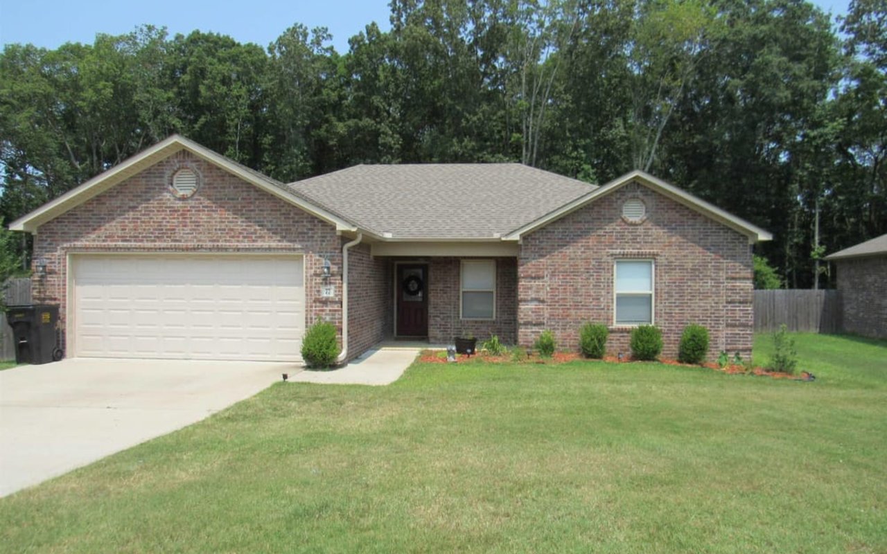 77 Huntington Ct