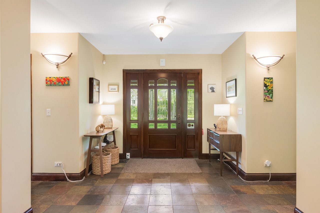1520 Telegraph Road, Lake Forest