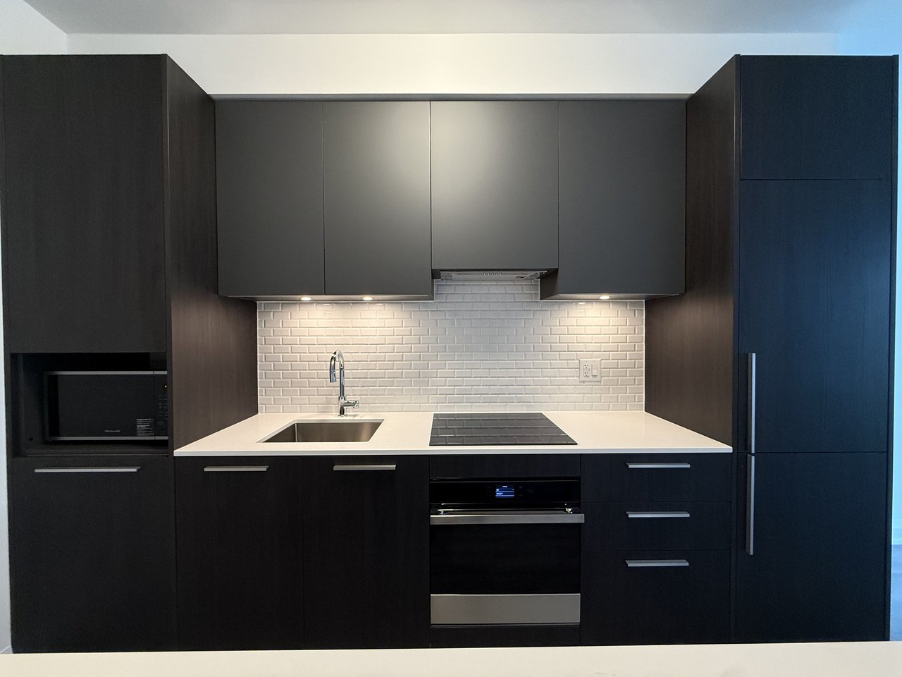 65 Broadway Avenue Unit: 1102