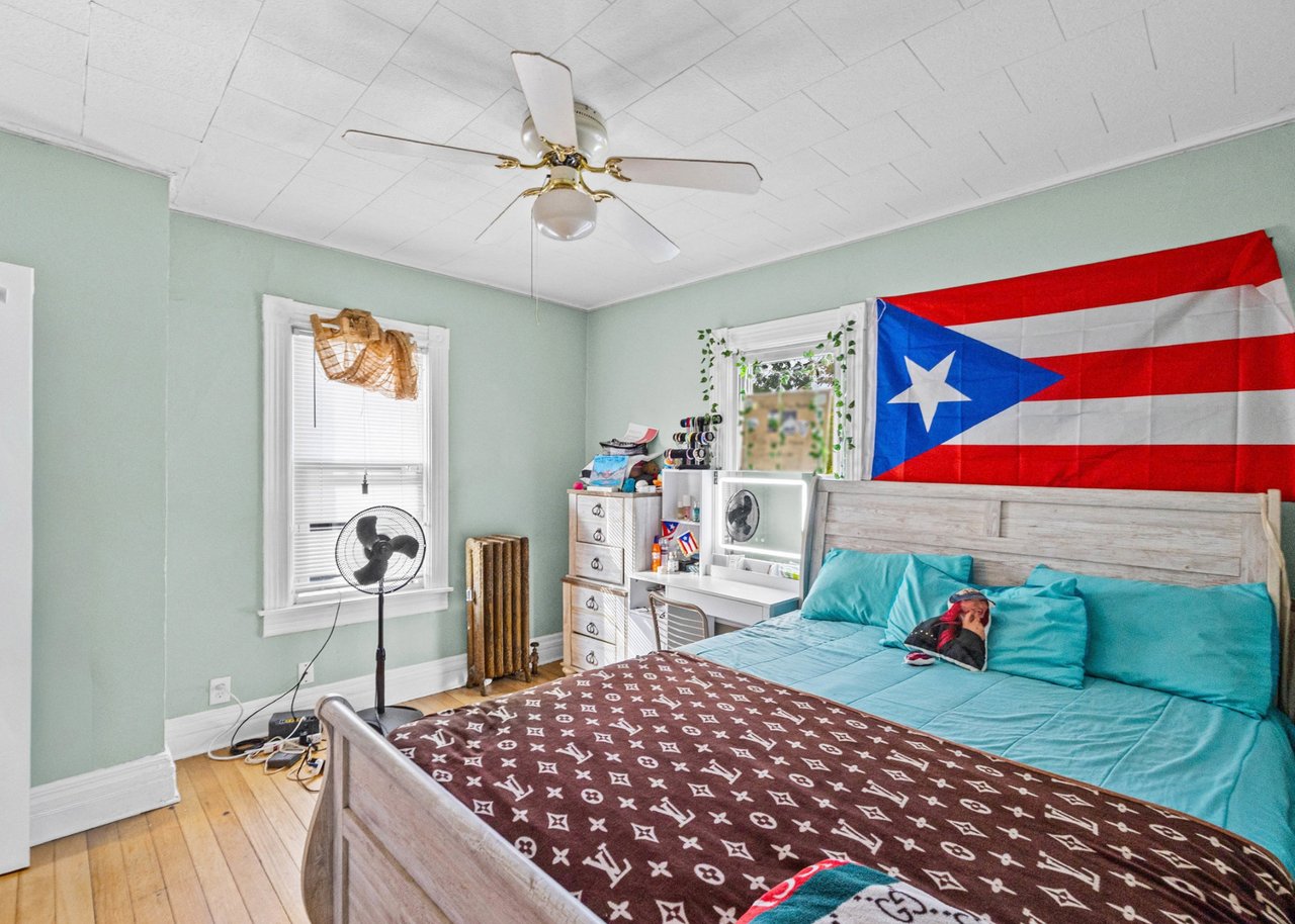 194-196 Pulteney St Geneva NY | 2-Unit Duplex for Sale