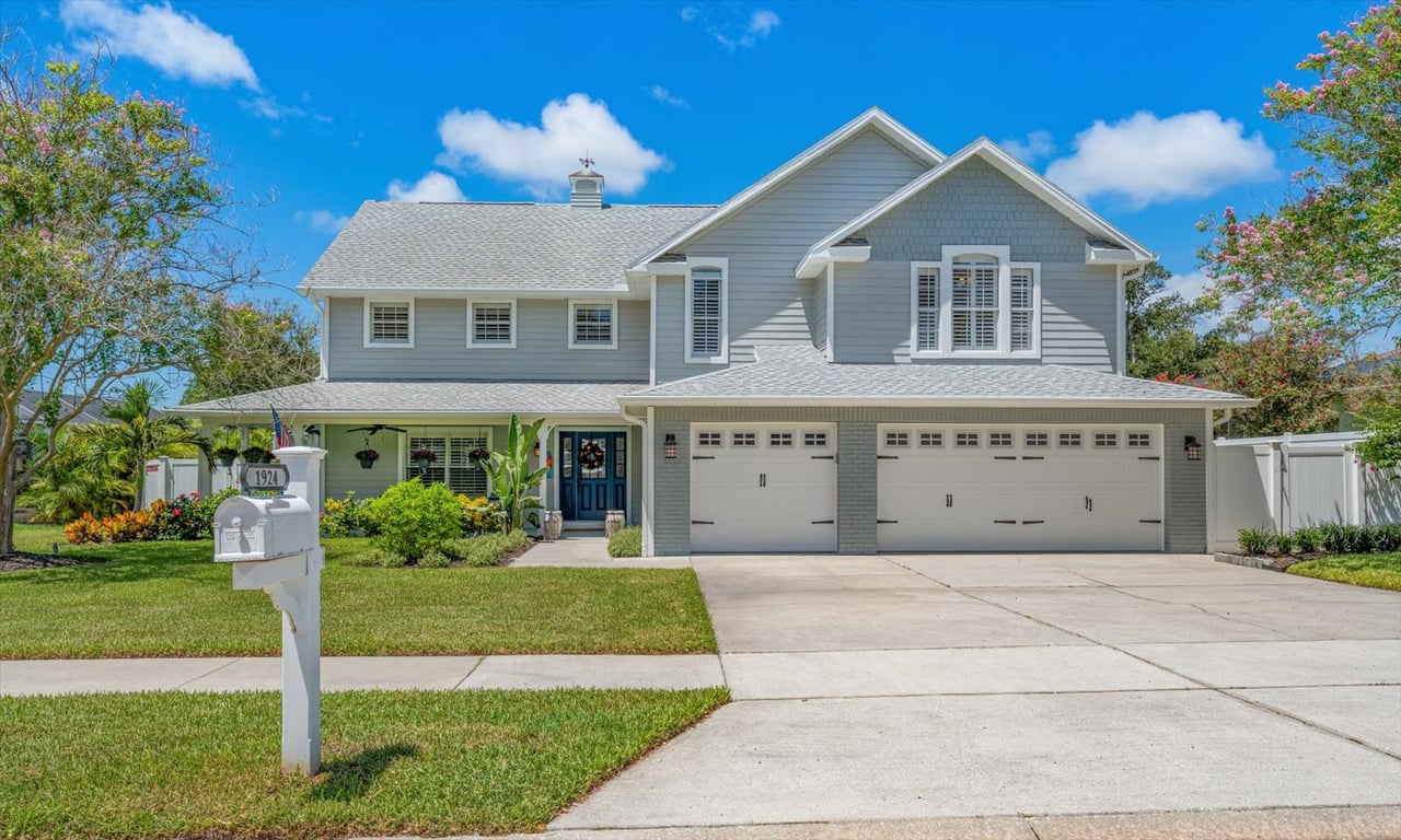 1924 Dunloe Cir | Dunedin
