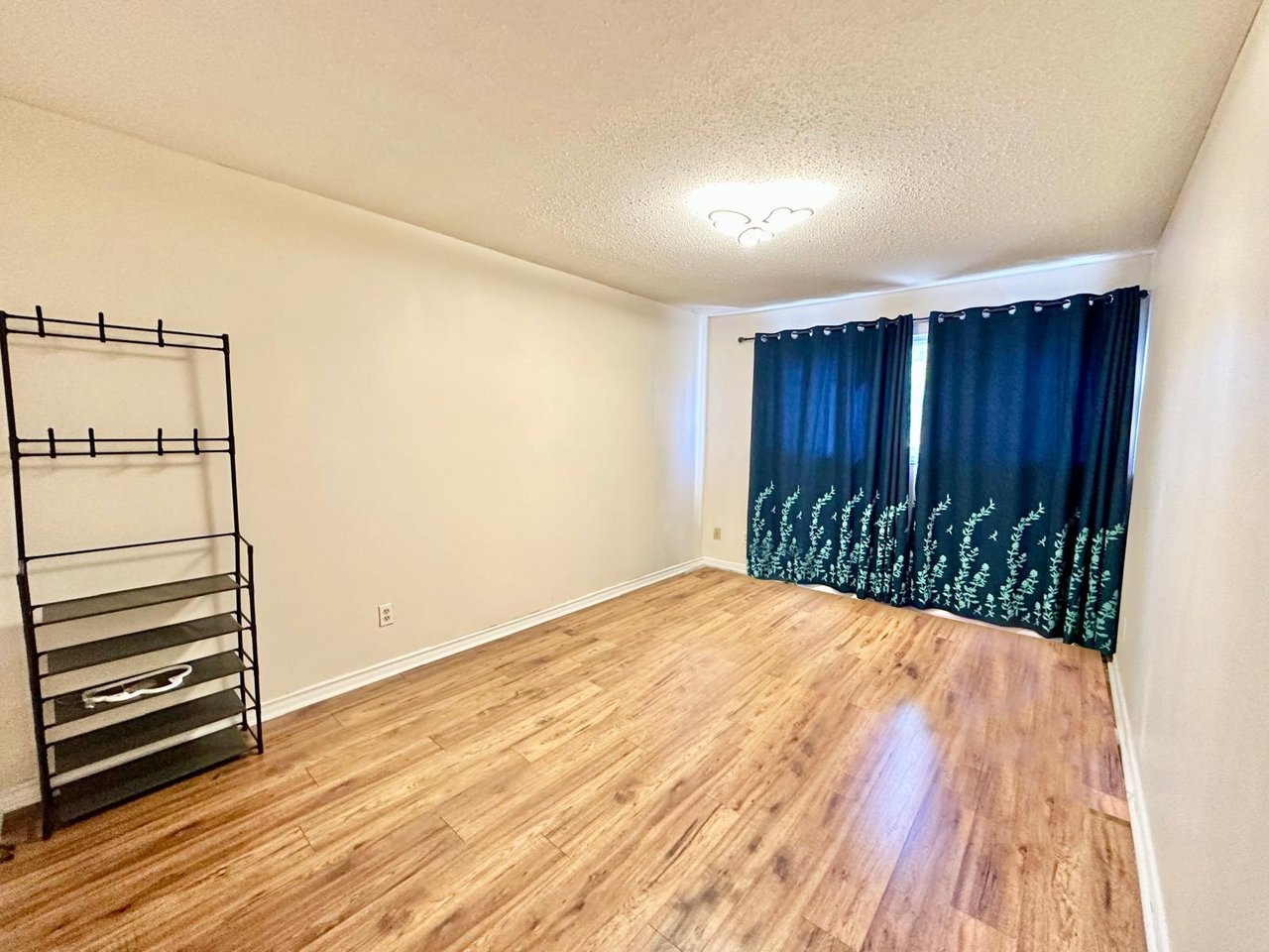 2111 Montreal Road Unit: 76