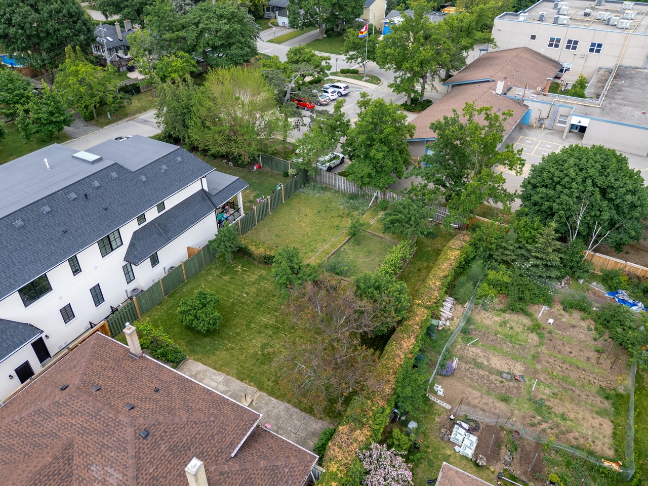 2468 Donnavale Drive