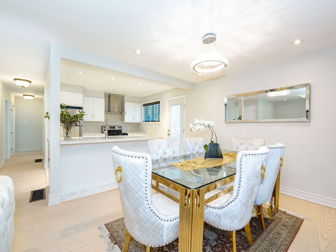30 Foreht Crescent