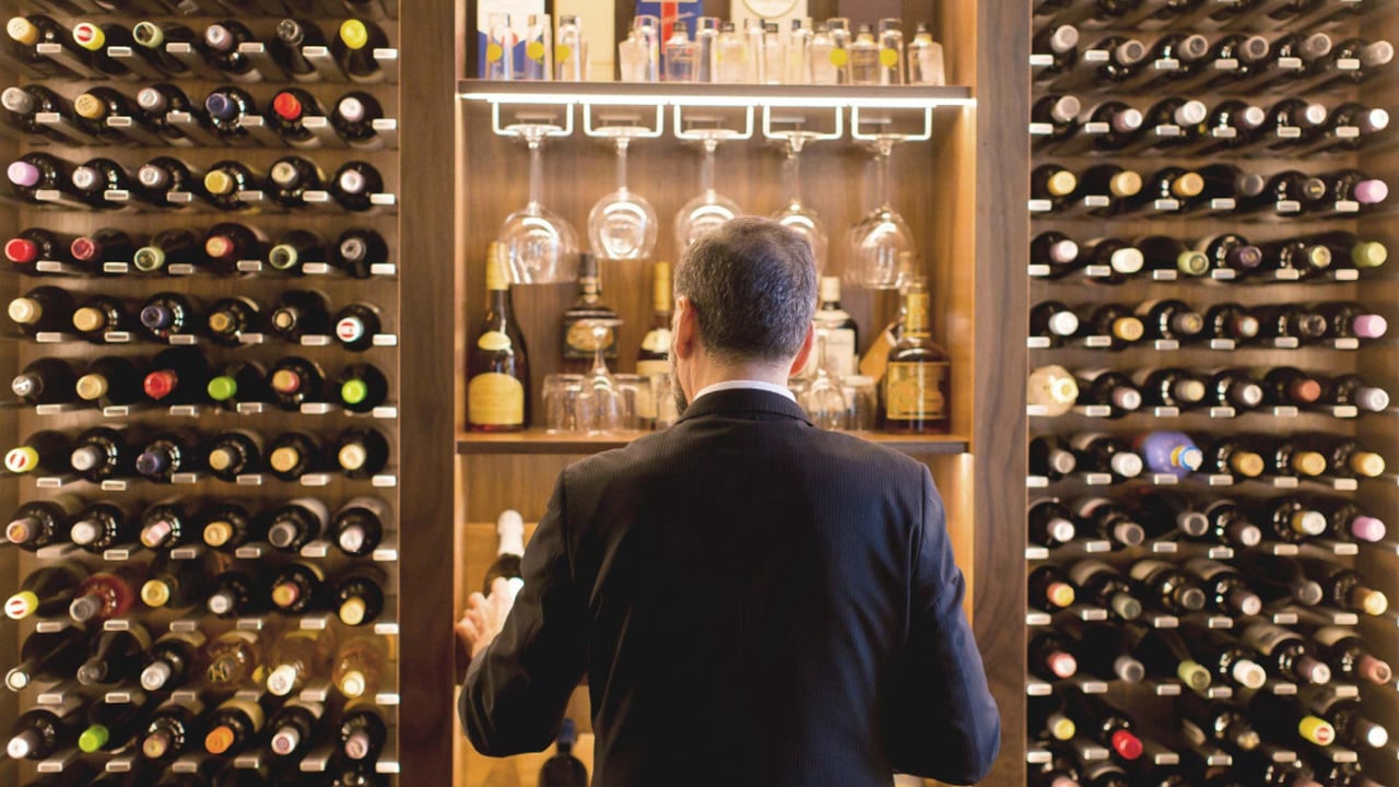 Luxury Oceanview Residence in Palm Cay 