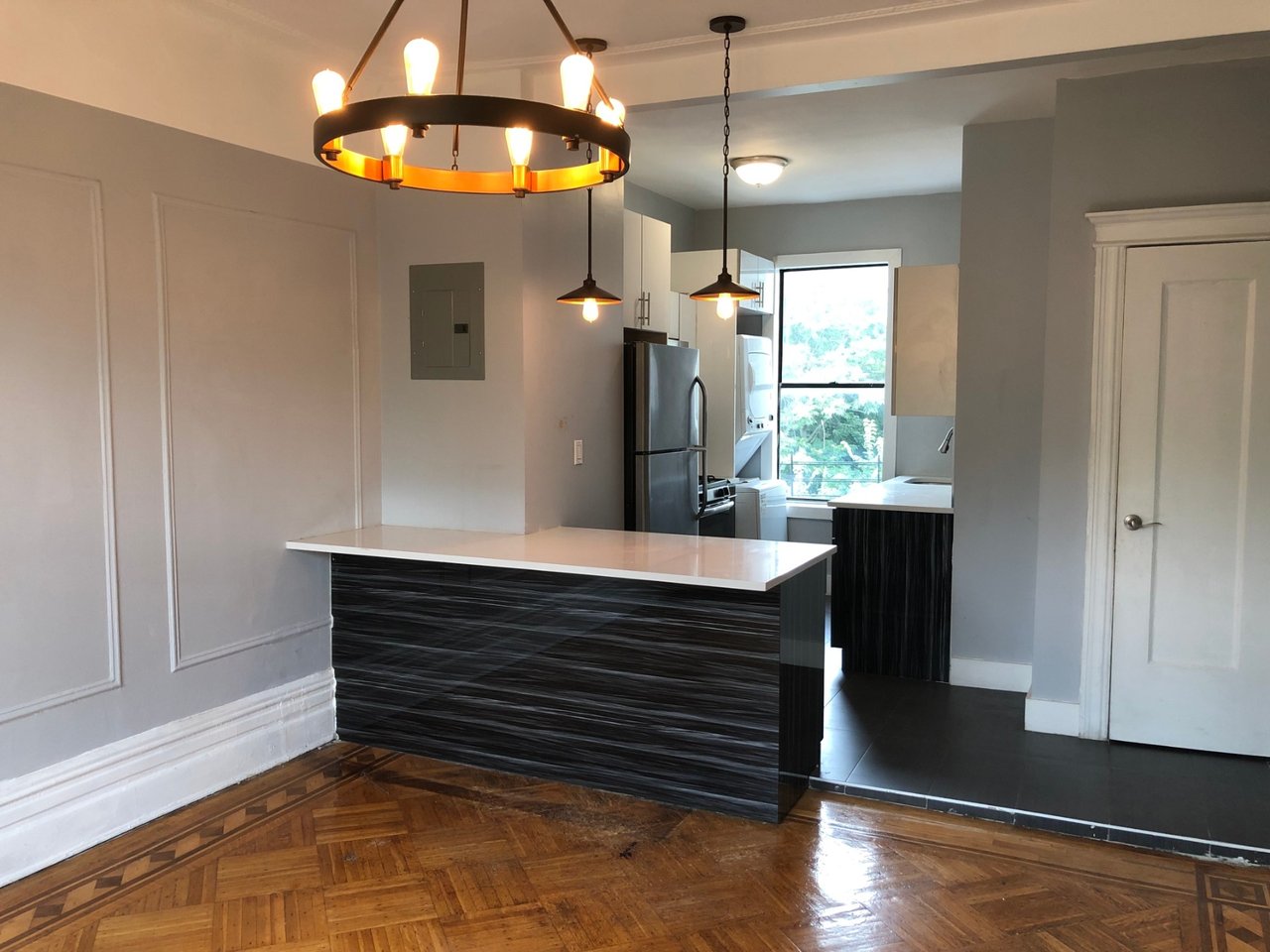 1045 Sterling Place Unit: 4A