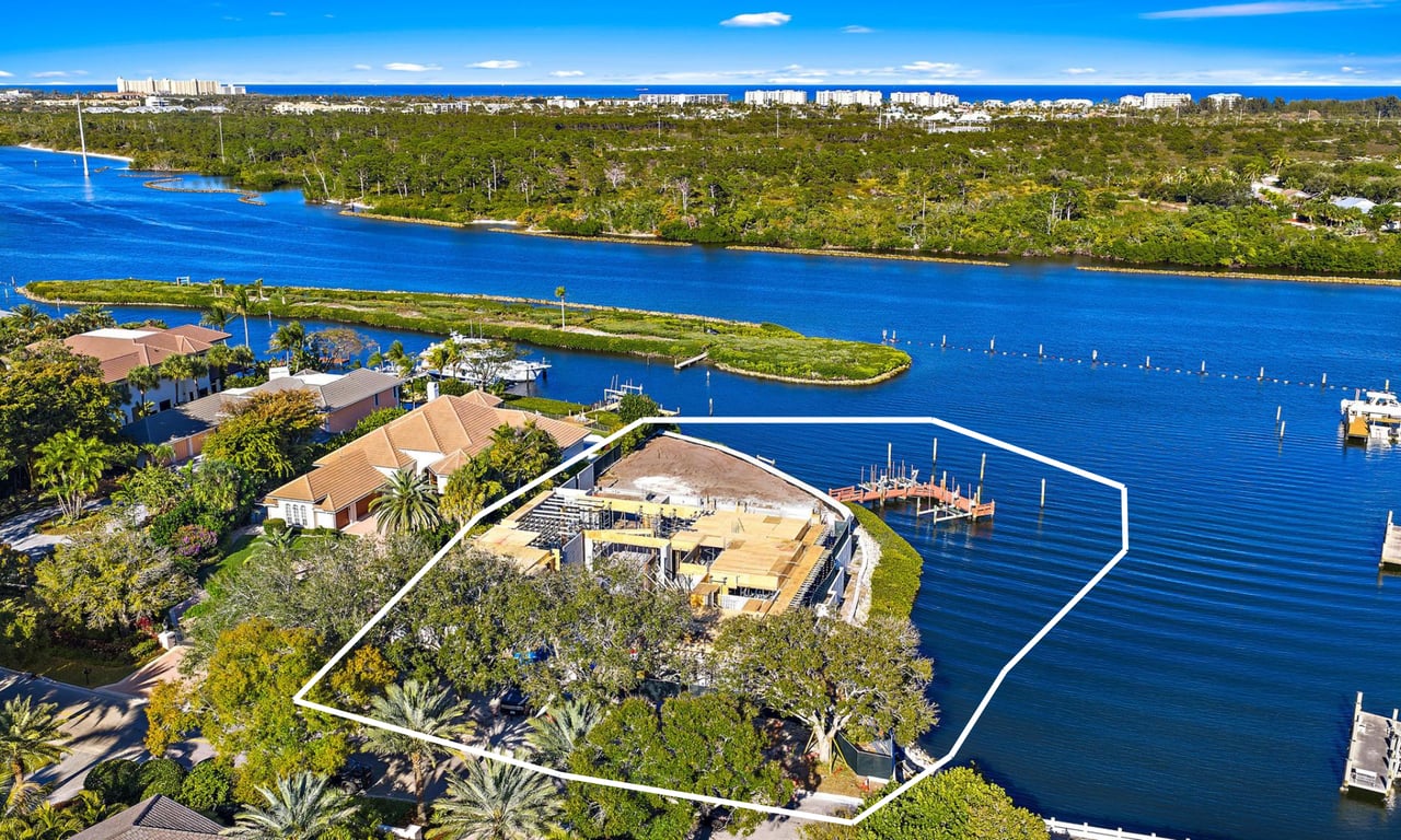 Admiral's Cove Waterfront Estate 