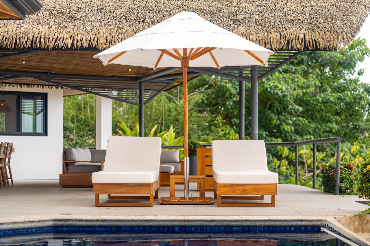 Casa Amarilla – Oceanfront Luxury Meets Sustainable Living in Tres Rios