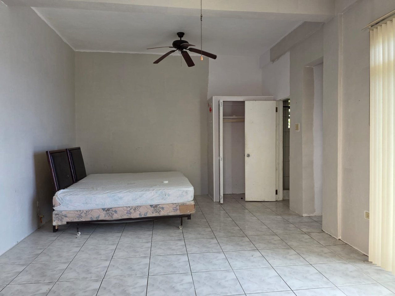 1117 Luck Hill Fixer Upper