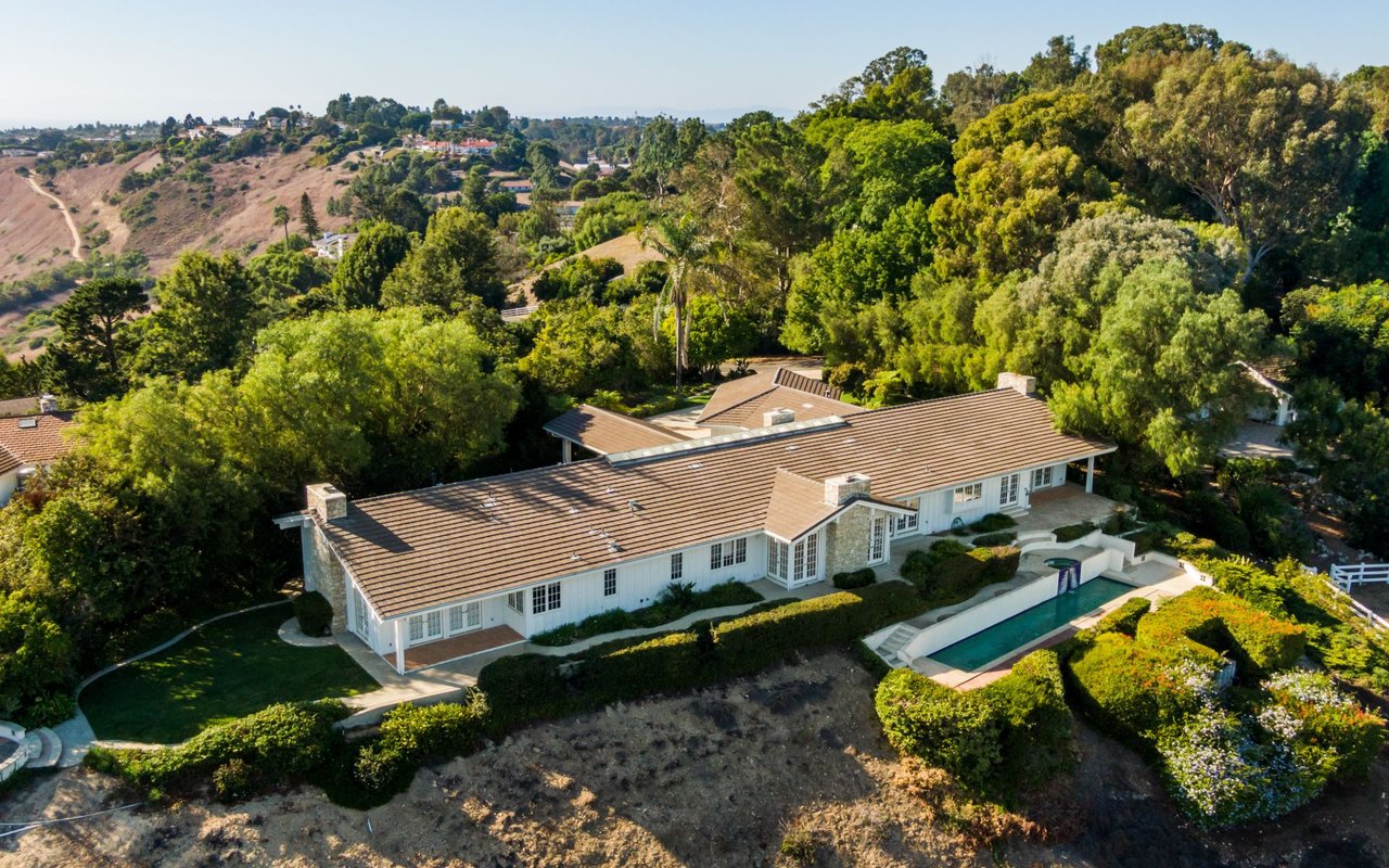 6 Cinchring Rd