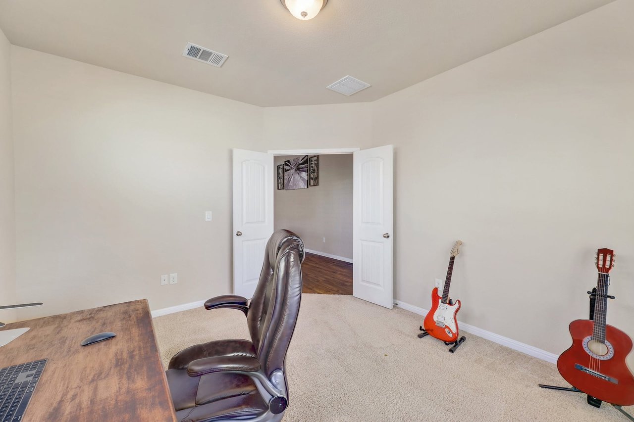 141 Serrano St, Georgetown, Texas 78628