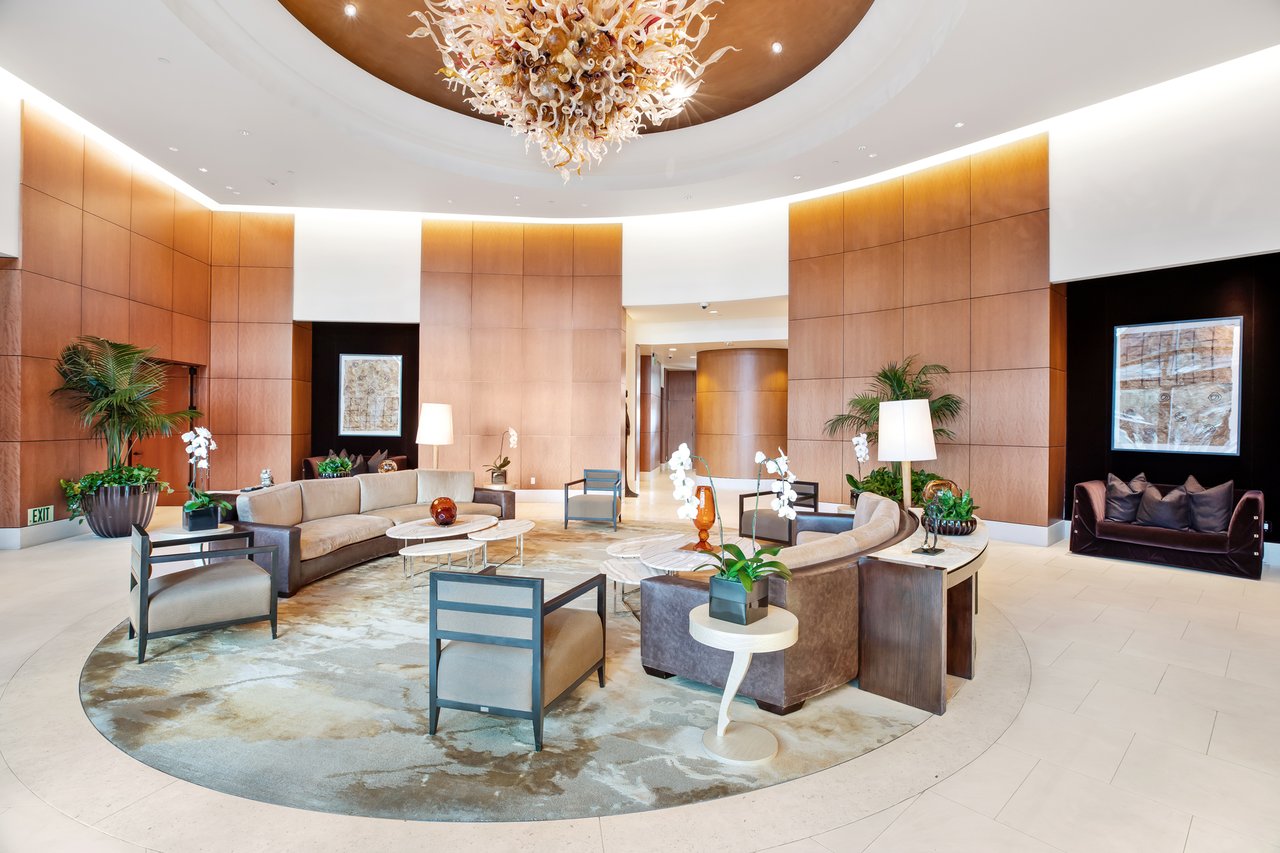 The Condominium With The Best Views On The Wilshire Corridor