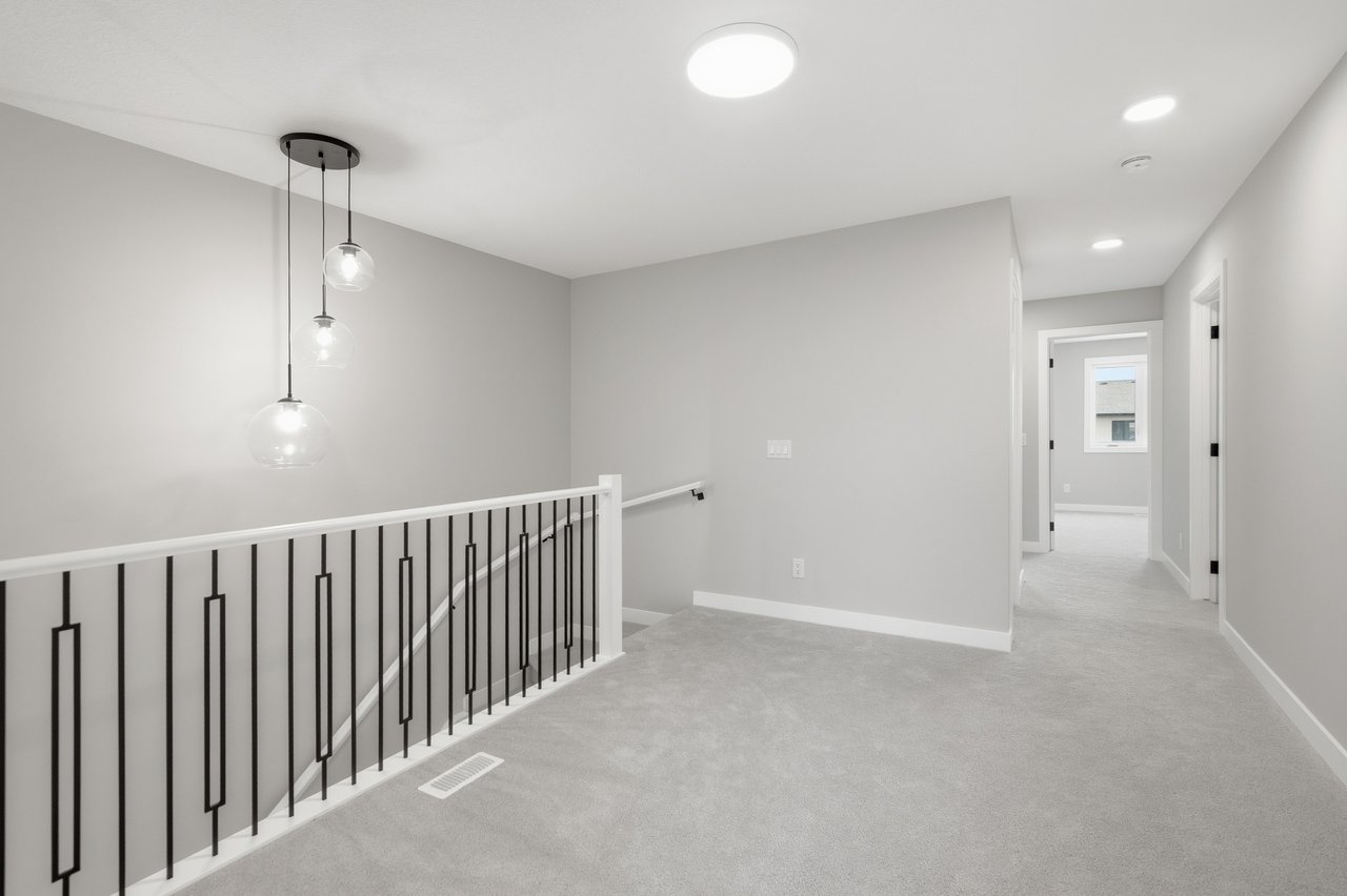 43 Belvedere Crescent SE