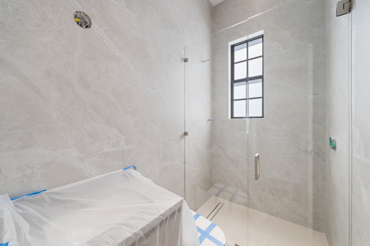 2710 S Le Jeune Road