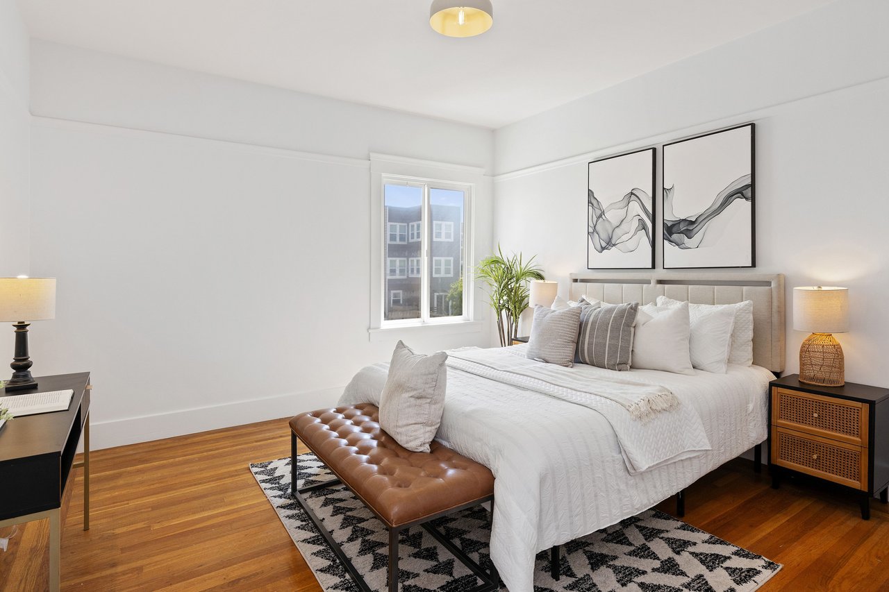Richmond Duplex with Income Potential