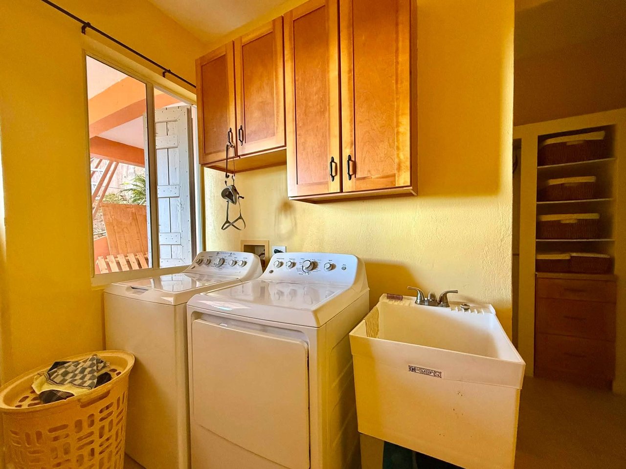 1146 Hawk's Nest 2 Bedroom Apartment 