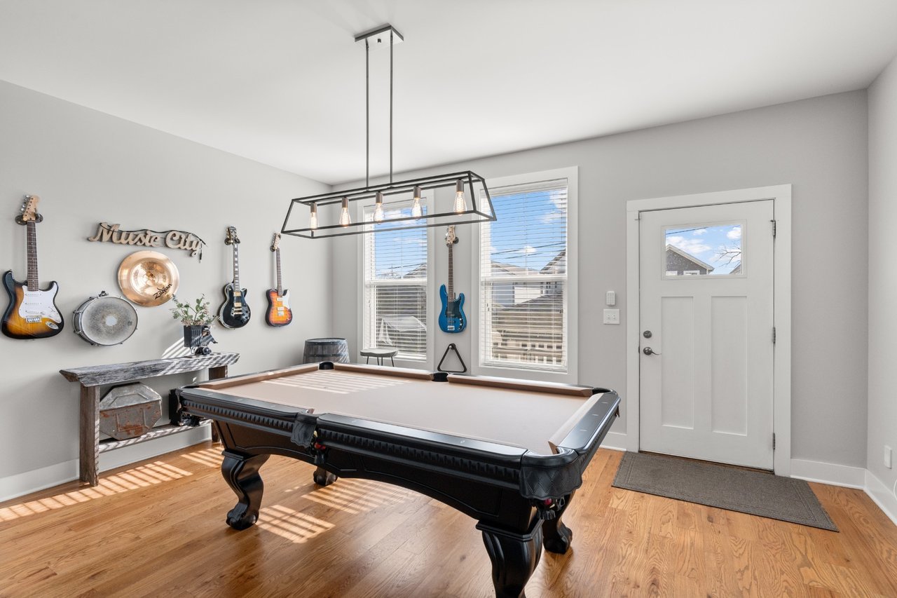 6117 California Ave #B