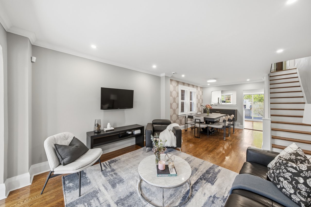 144B Roslin Ave, Toronto Ontario