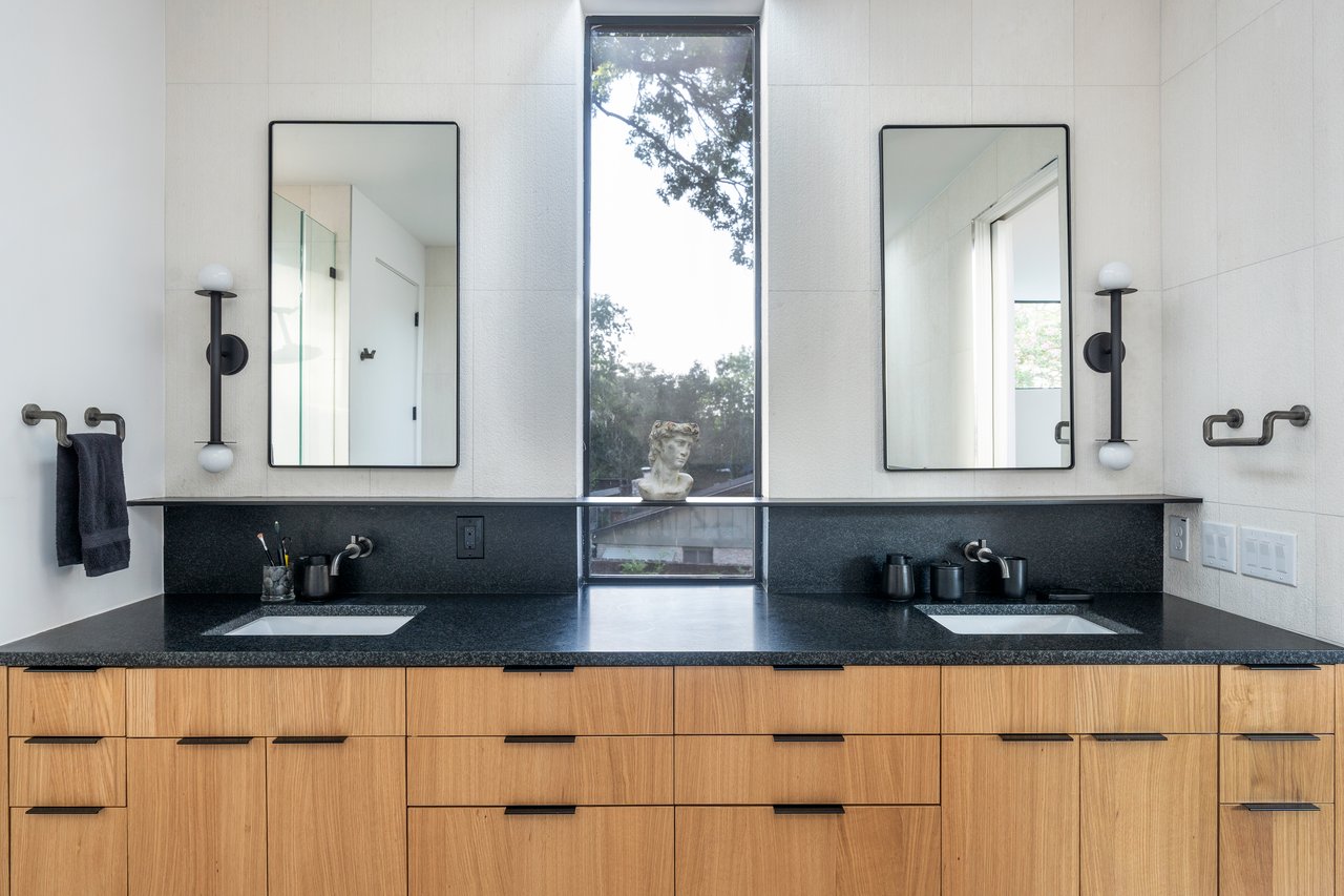 2108 Matterhorn Lane Austin TX 78704