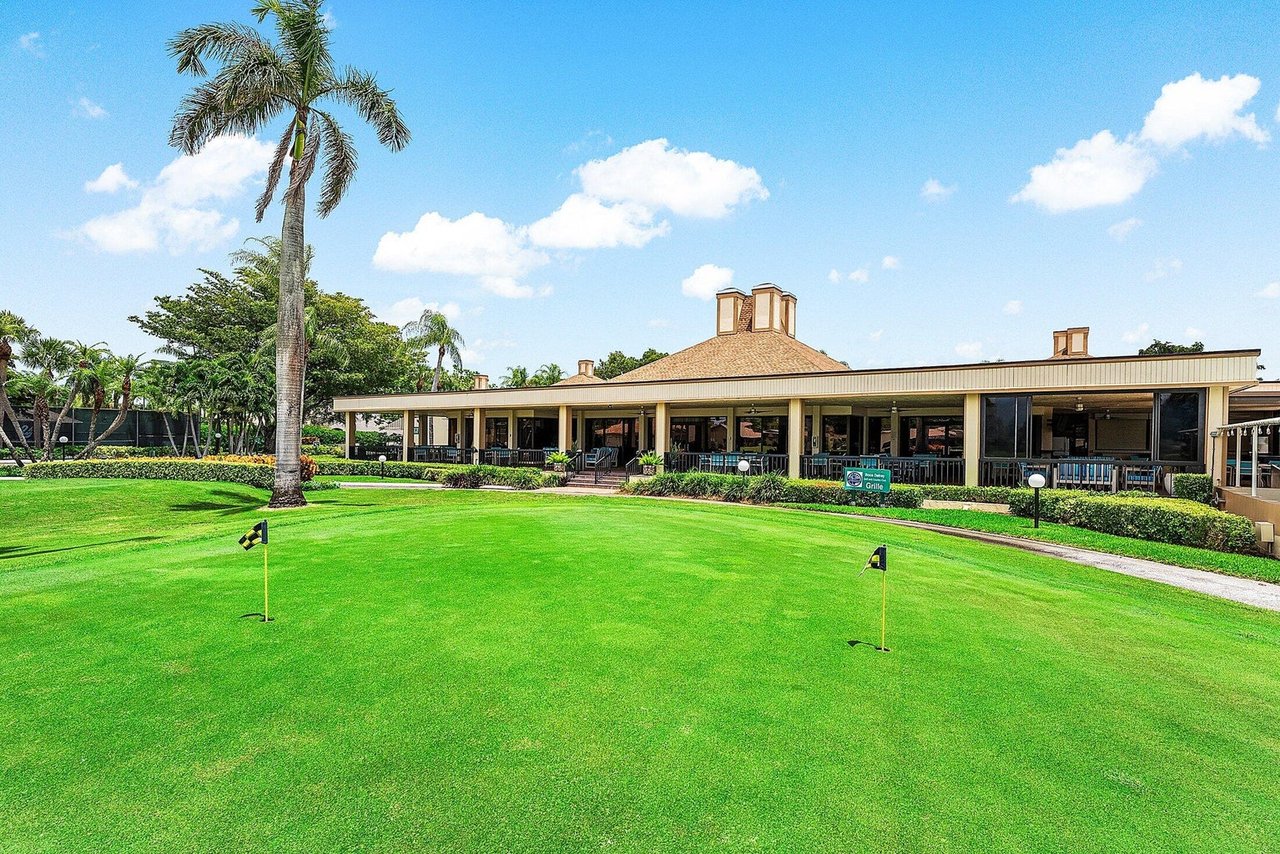 5355 Tenth Fairway Drive, #2, Delray Beach, FL 33484