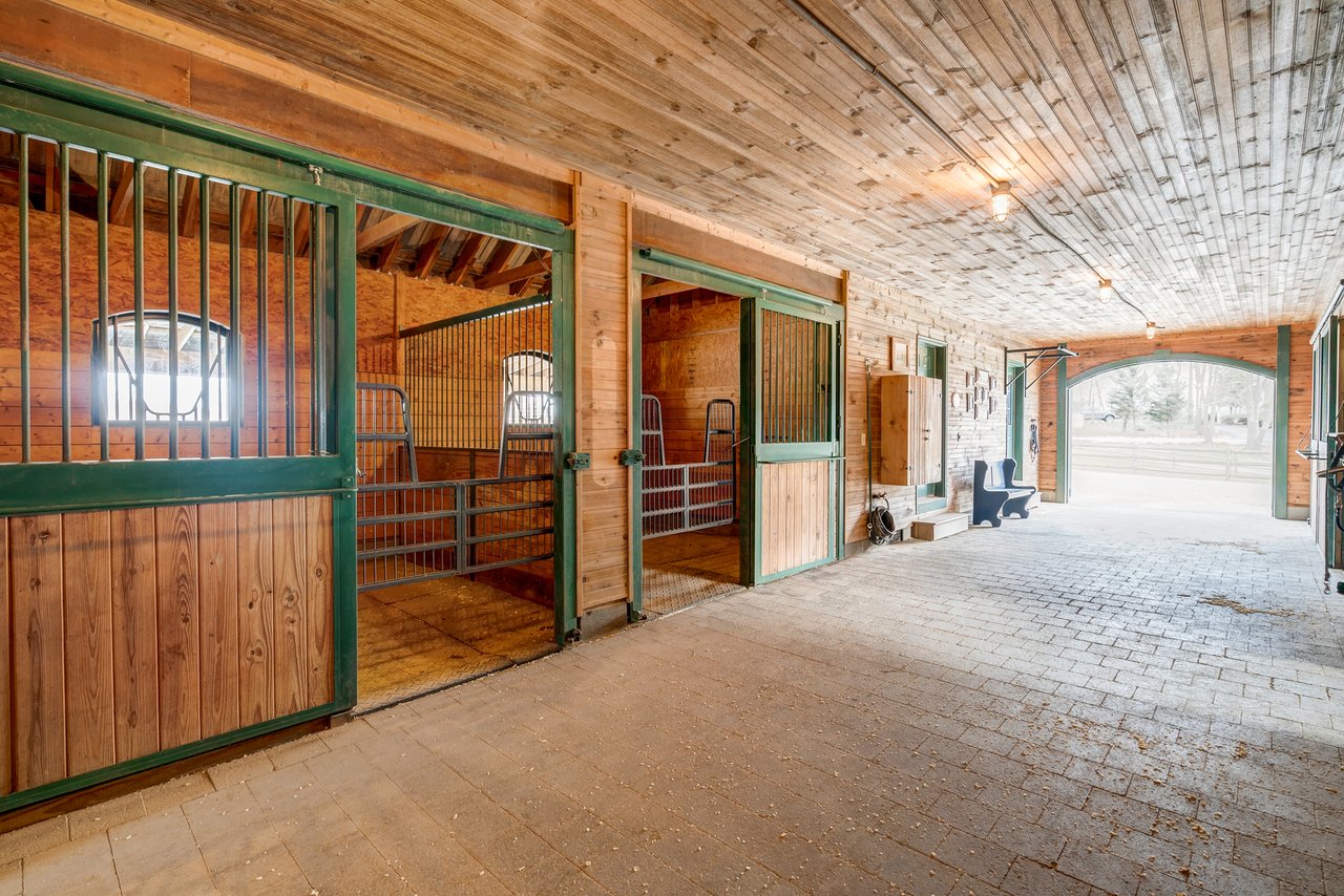 29-Acre Equestrian Estate with 14-Stall Barn