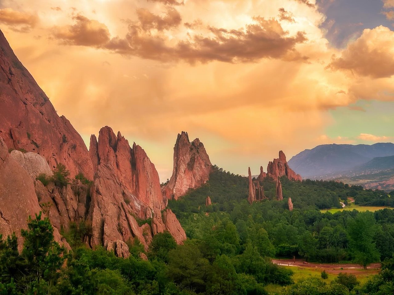 Garden of the Gods: Where Colorado Springs Comes Alive