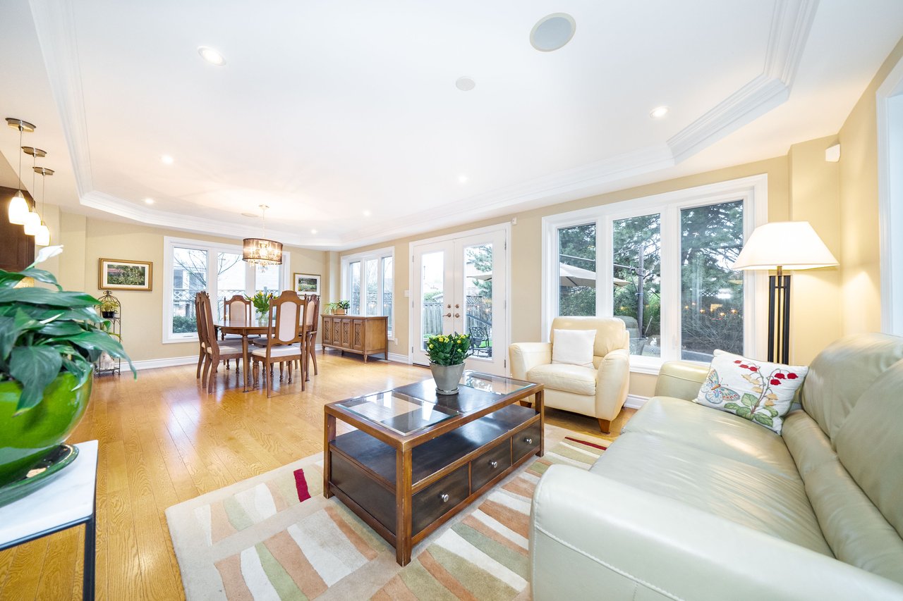 90 Brillinger Street