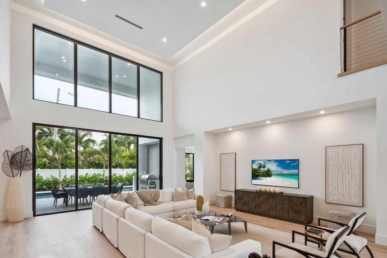 Boca Riviera Farmhouse