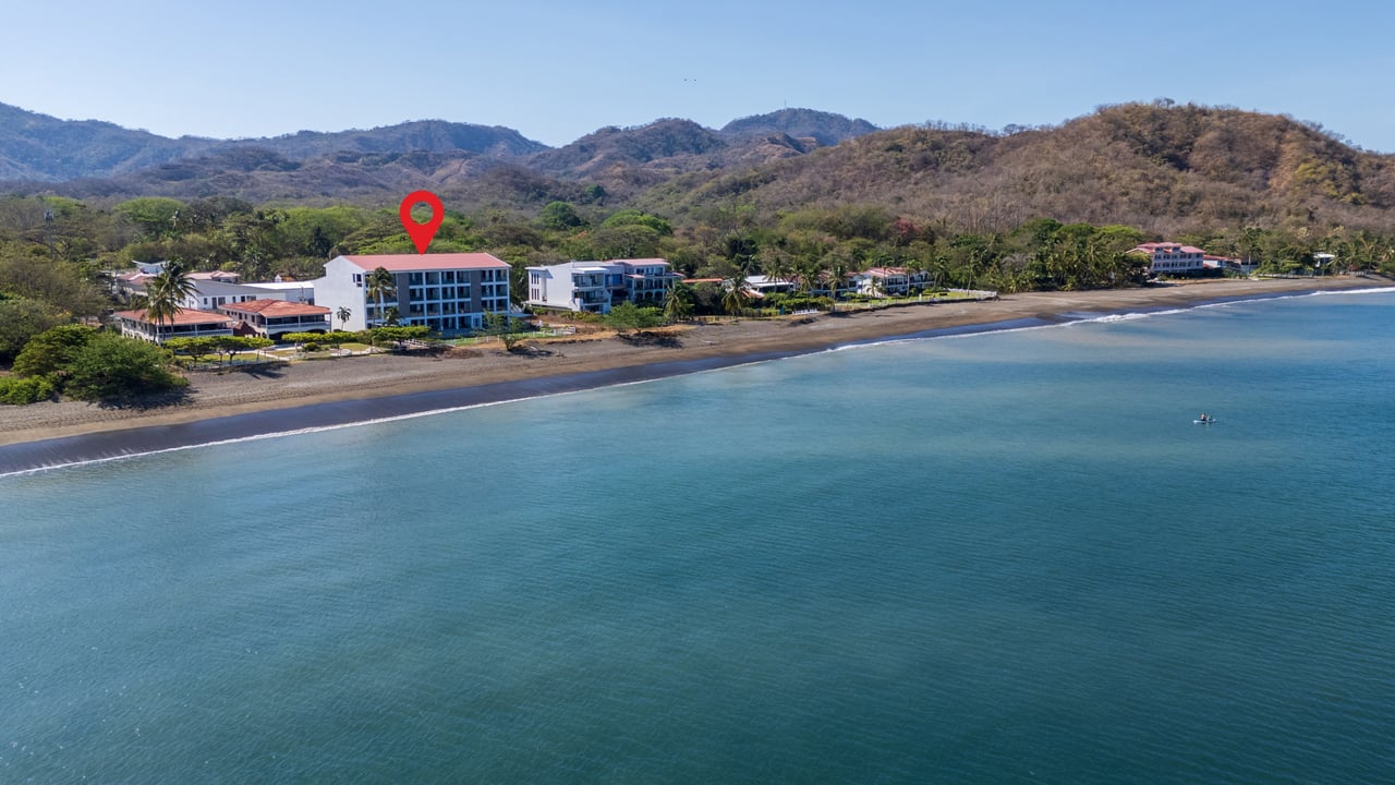 Golden Palms #4: Modern Beachfront Condo in Playa Potrero | 2 Bed, 2 Bath