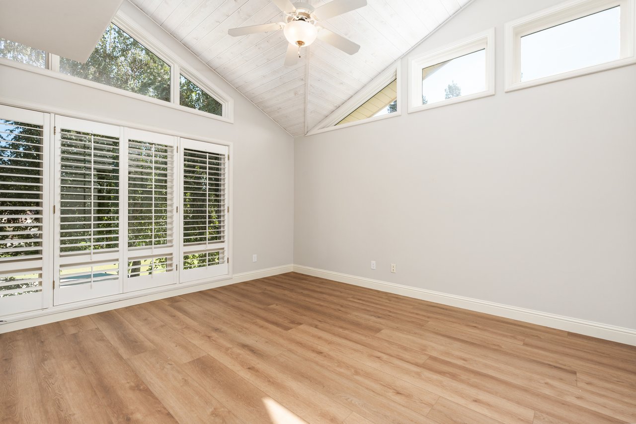 7285 N San Pedro Ave