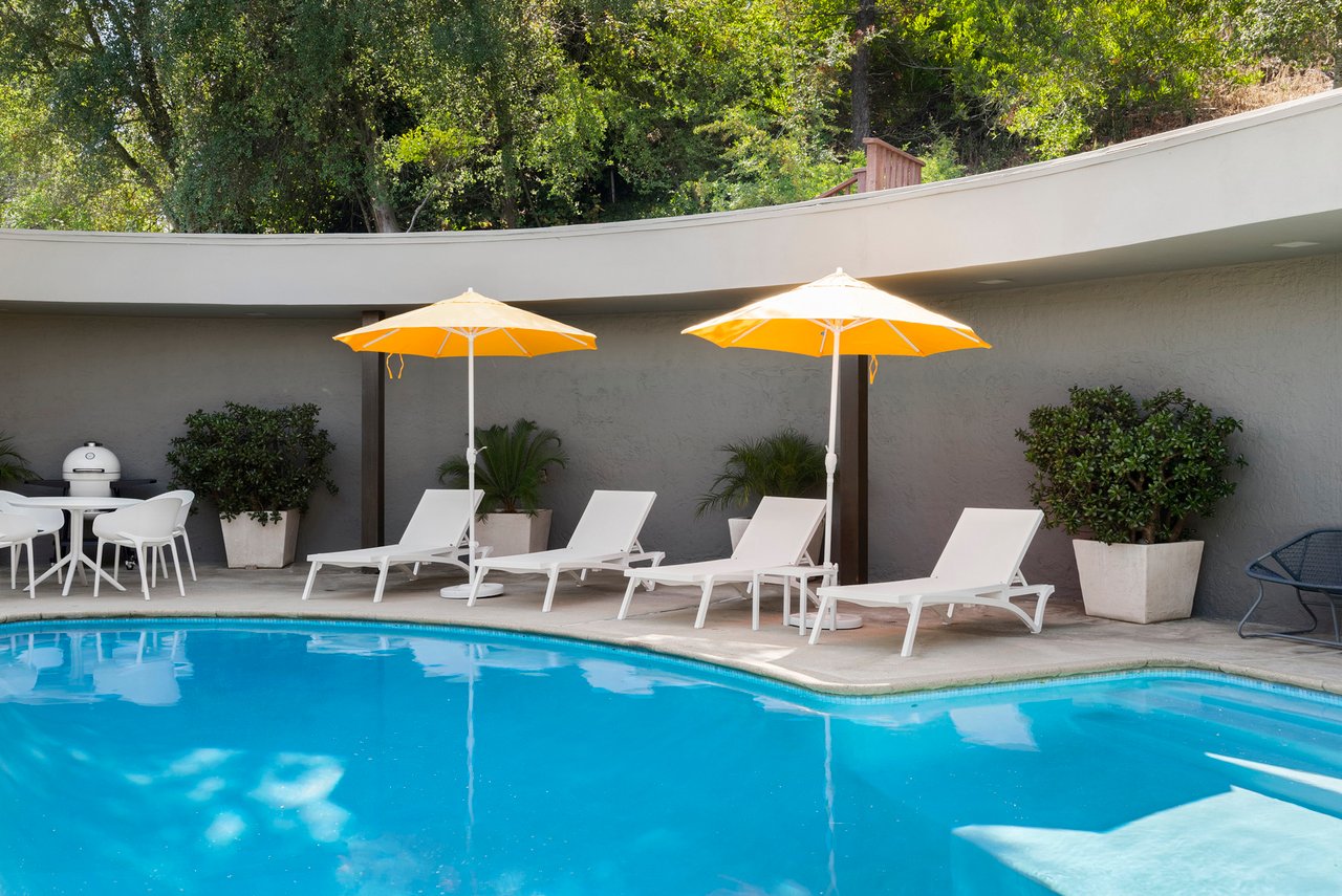 14513 Mulholland Dr, Bel Air