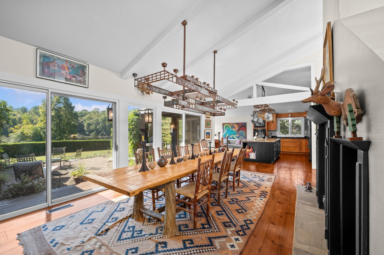 2408 E 800 N, La Porte, IN 46350