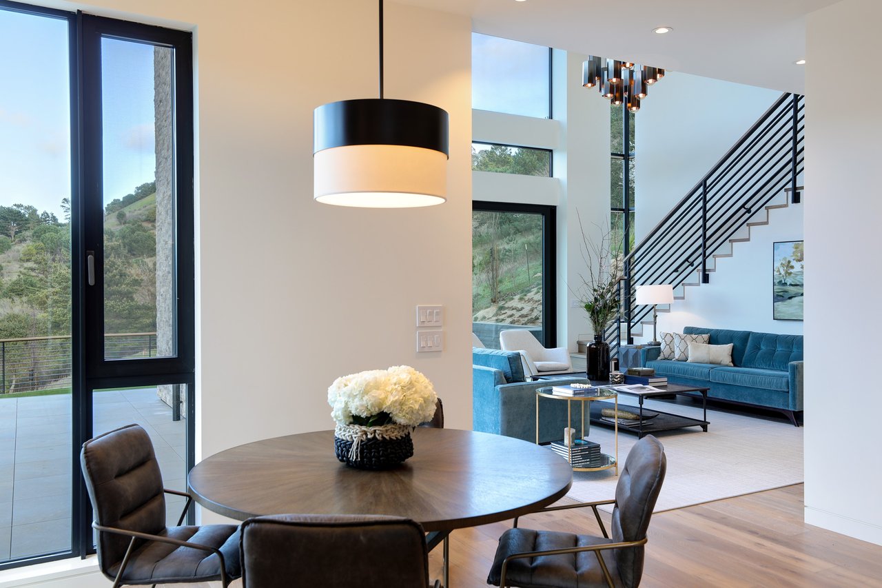 Modern Luxury - Completed in 2020
