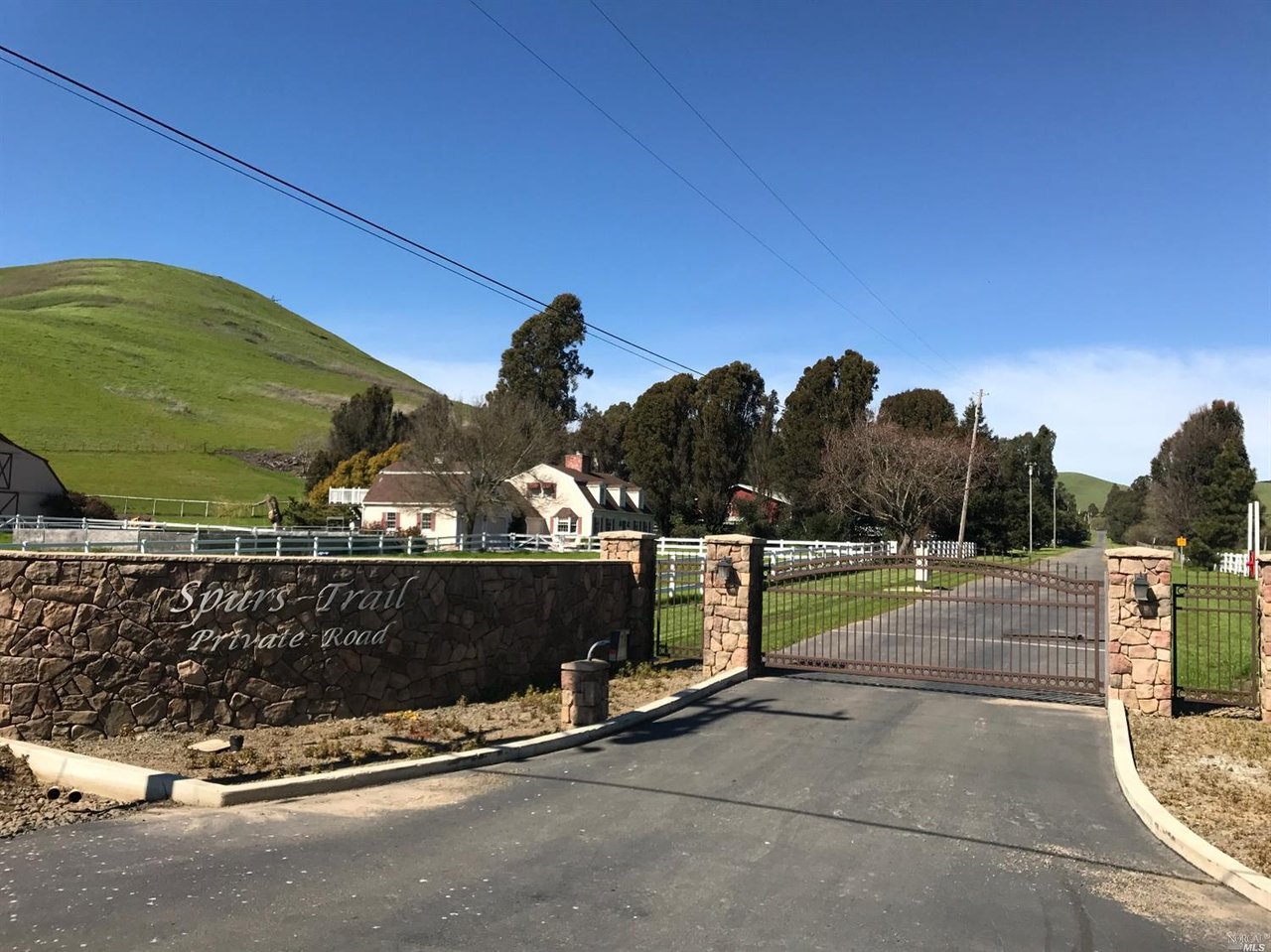 3766 Spurs Trail