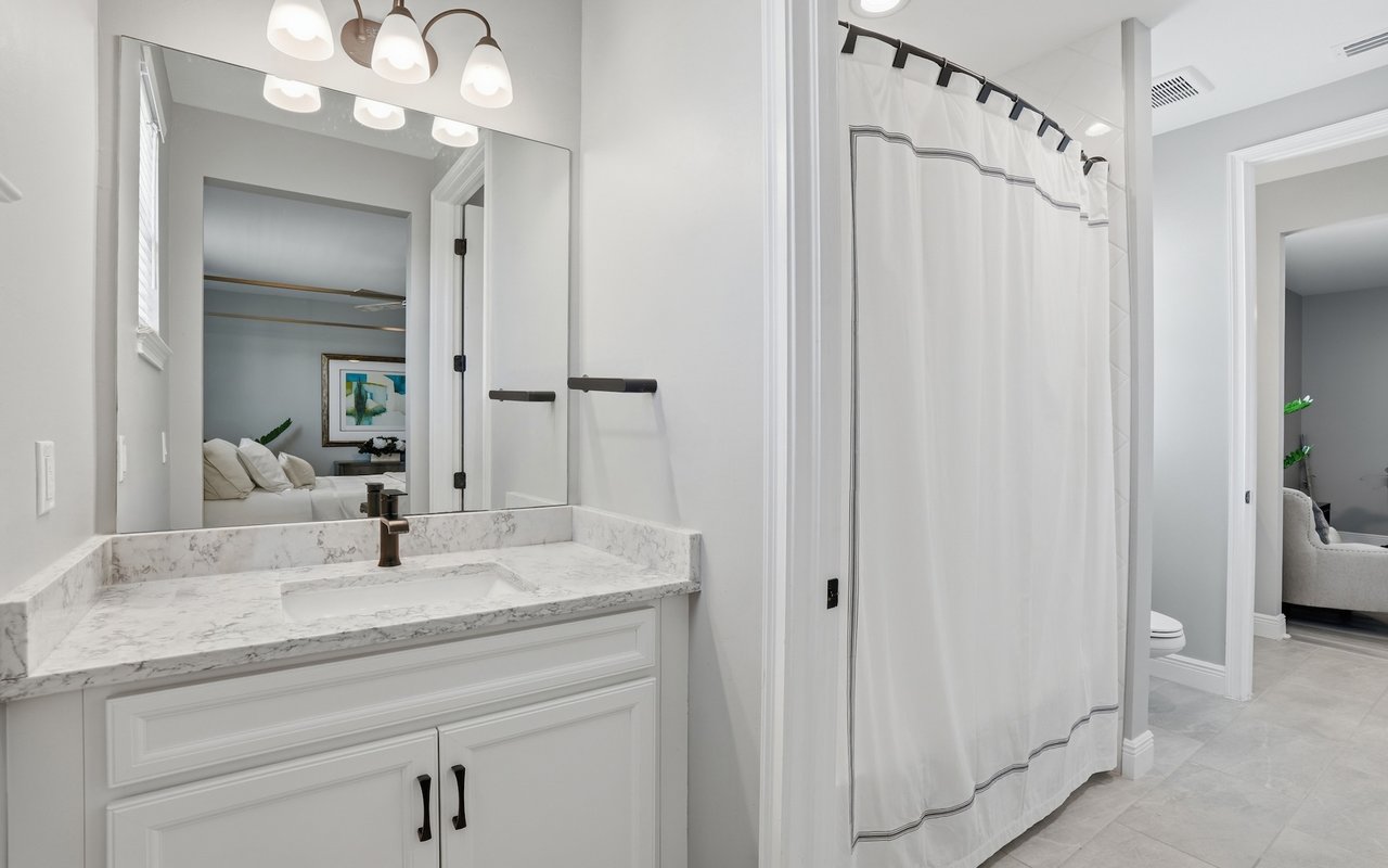 3549 Pilot Cir
