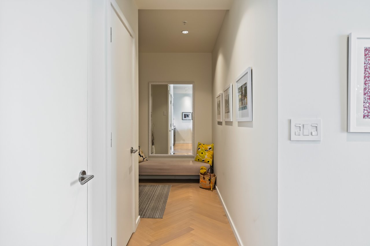 Suite 5707- 180 University Avenue 