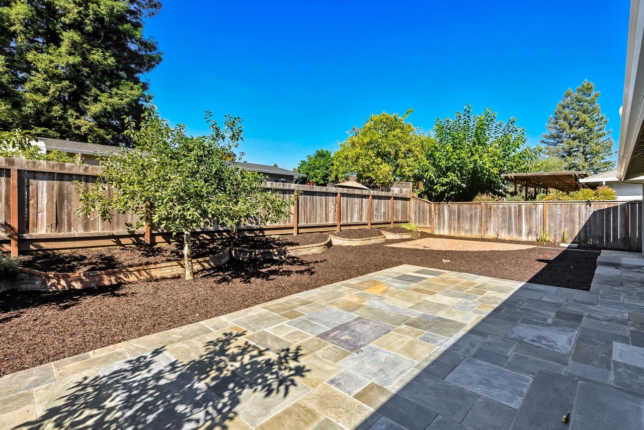 817 Gromo Ct