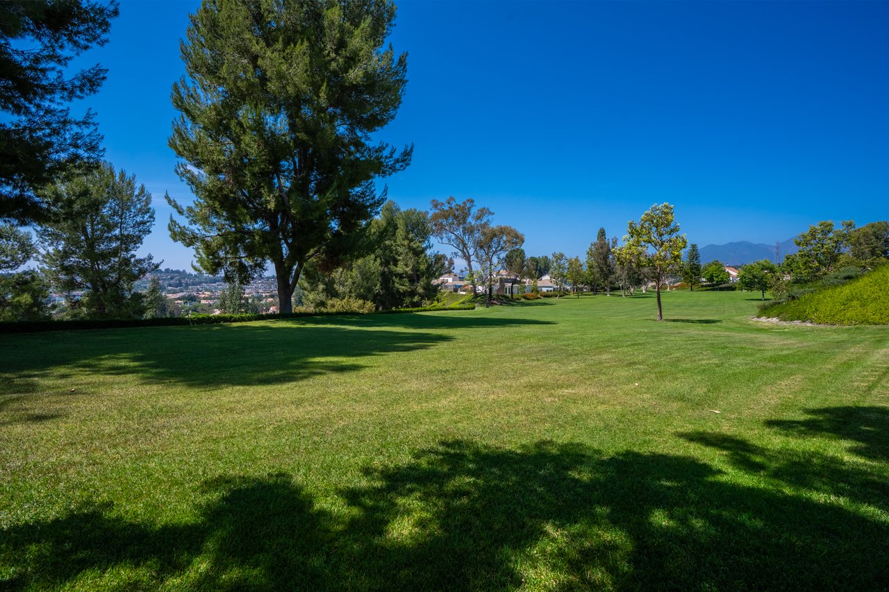 28385 Borgona, Mission Viejo 92692	