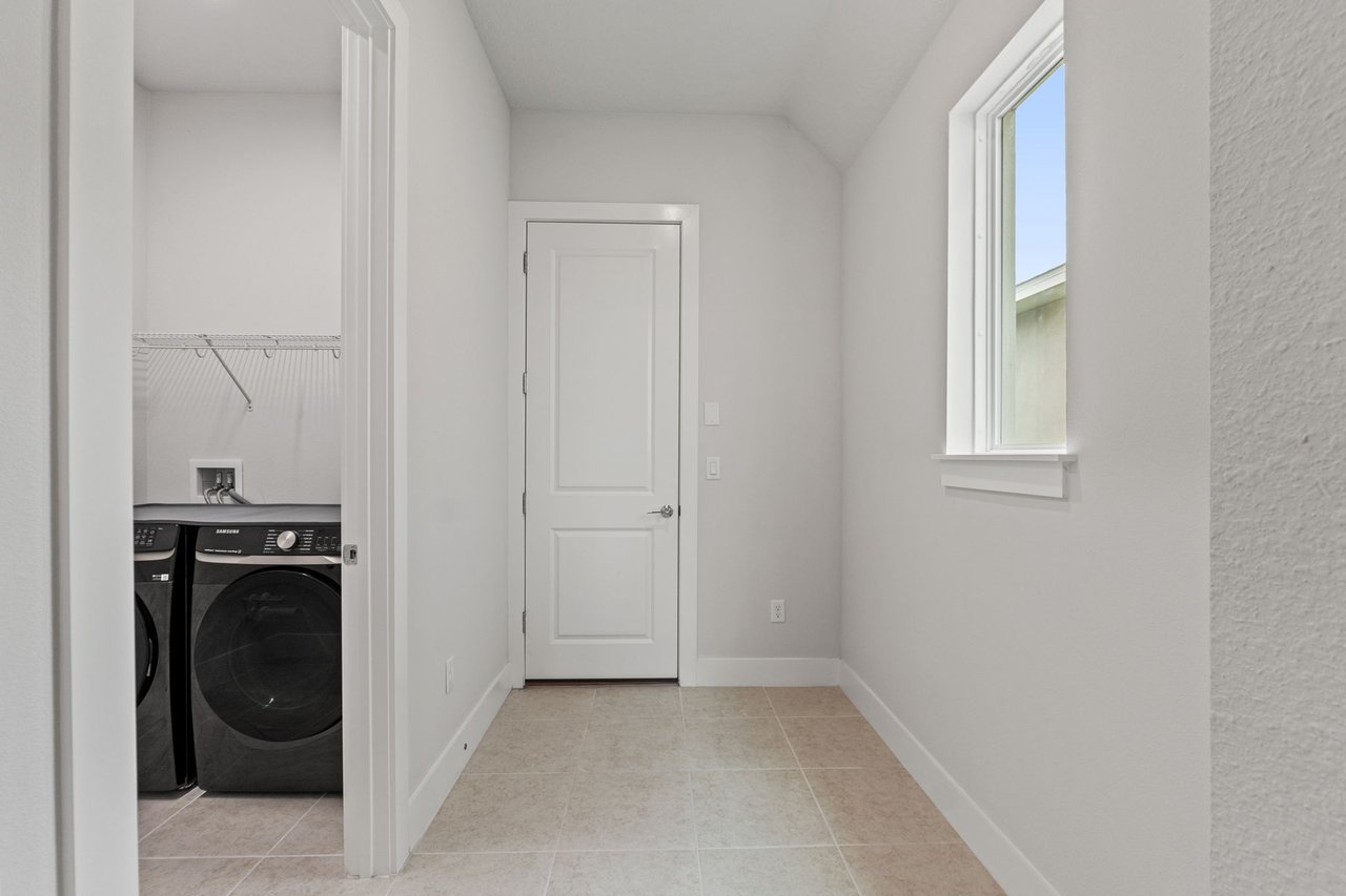 Move-In Ready Rental with Lagoon Access in Wesley Chapel