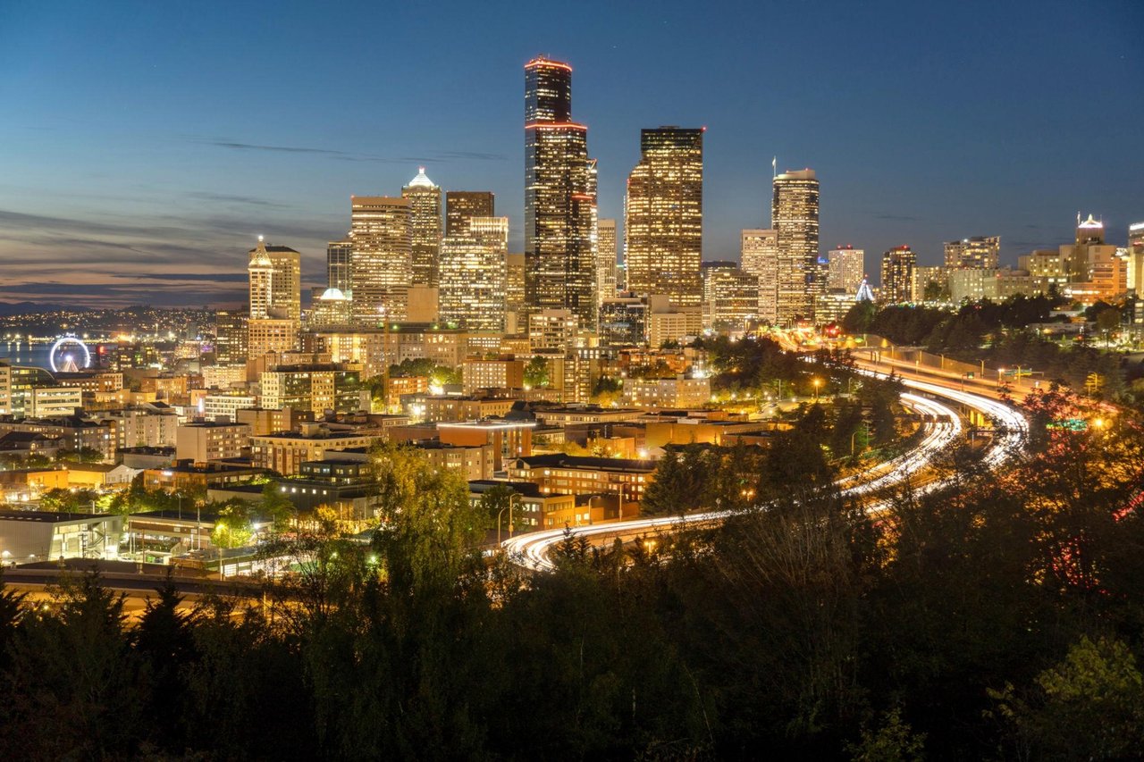 🏡 What Does a Normal Day Living in Seattle Actually Look Like? 