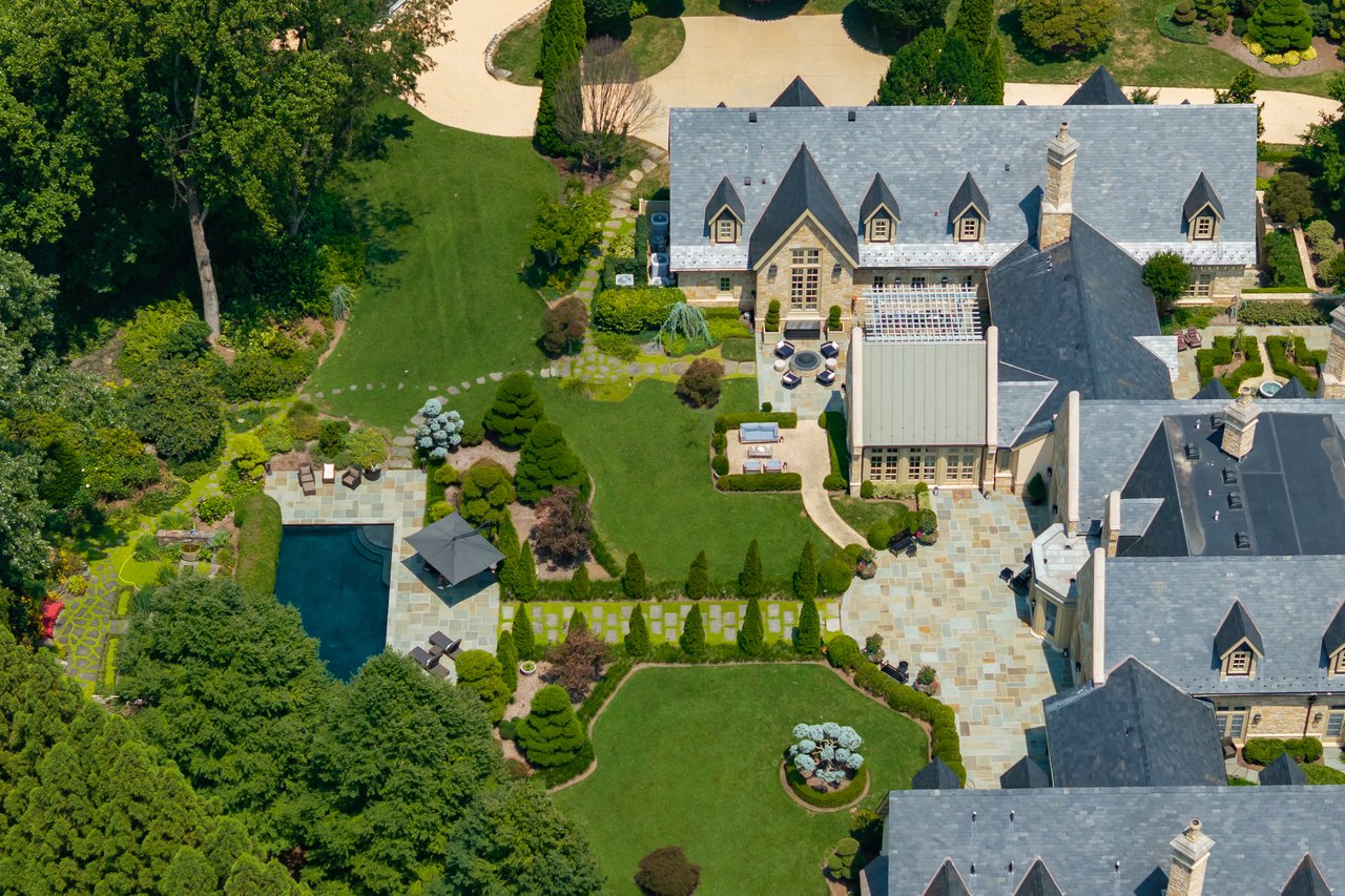 Alderley Manor