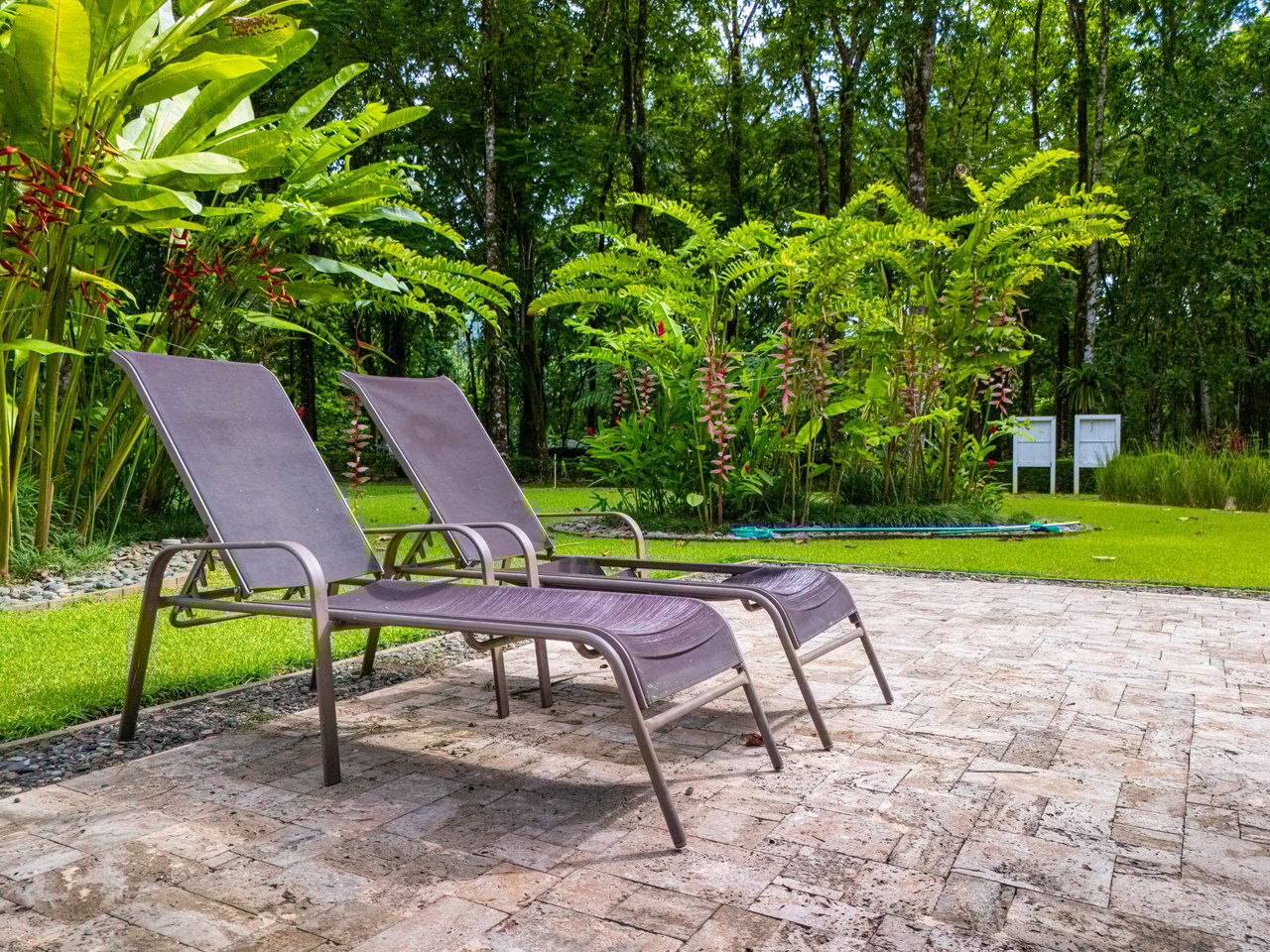 Tres Rios Waterfall House – Nature, Comfort & Elegance Combined, Brand New Construction with Warranty!