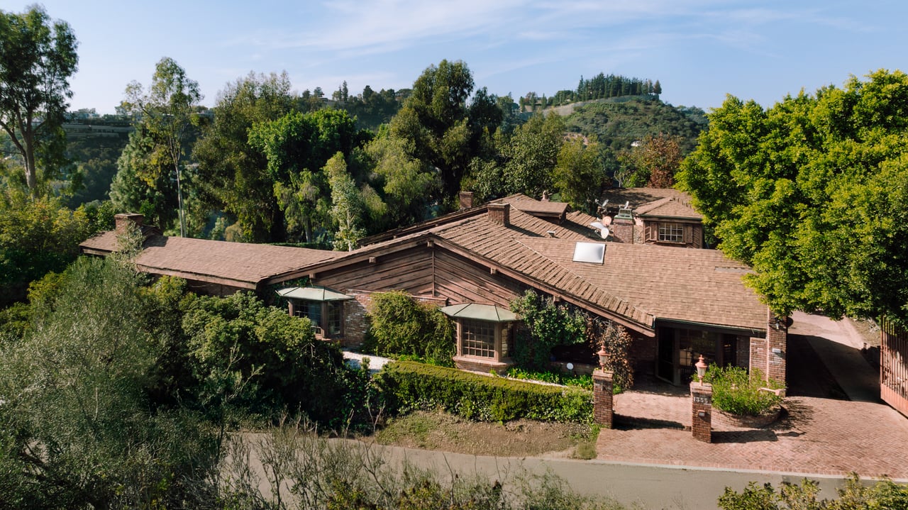 1355 Beverly Estates Dr