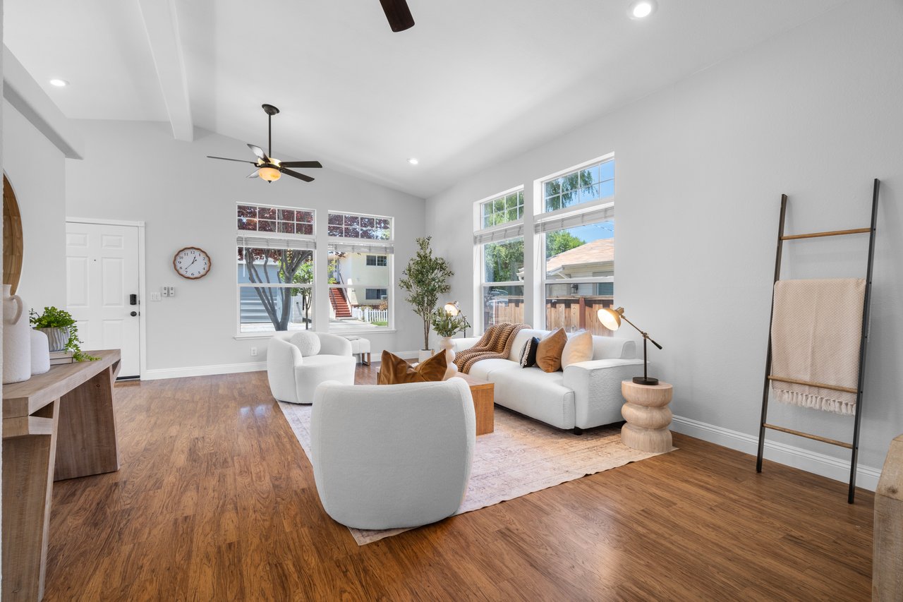 458 Laswell AVE