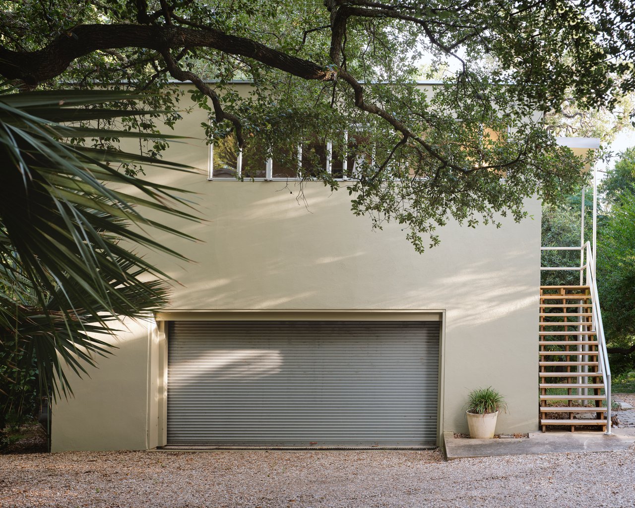 The Perch - Rare International style Architecture in Austin 